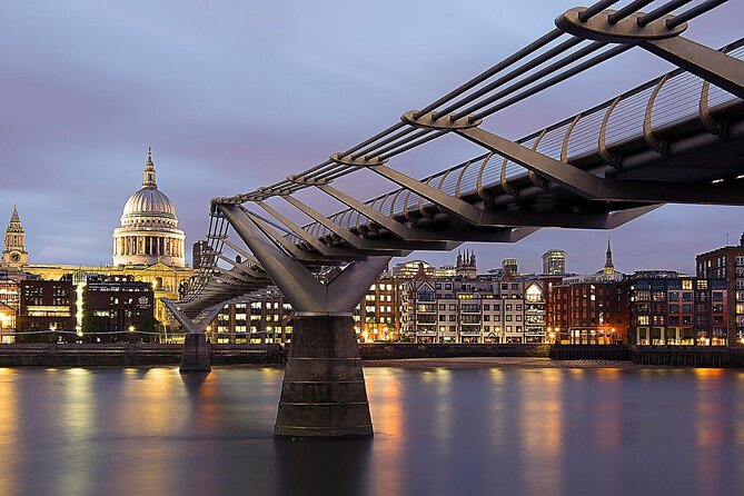 Harry Potter Black Taxi Private Tour of London with Hotel Pickup - Borough Market and the Knight Bus route