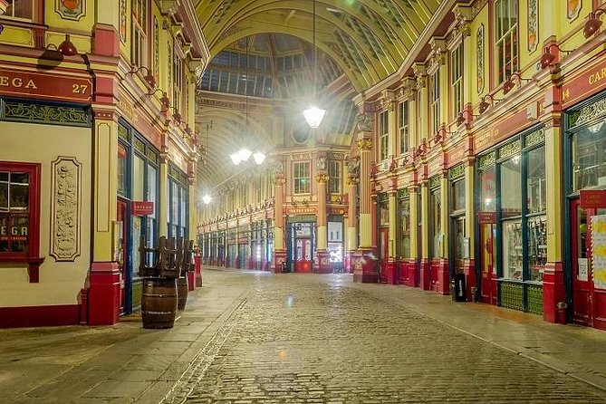 Harry Potter Film Locations Guided Walking Tour - King’s Cross and the Platform 9¾ finish