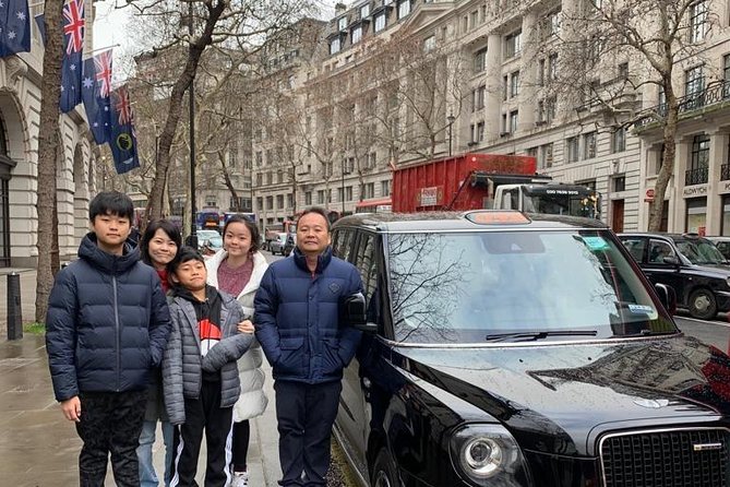 Harry Potter's Private London Taxi Tour - Platform 9 ¾ and the two secret venues