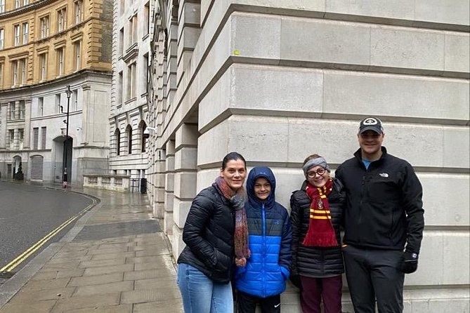 Harry Potter's Private London Taxi Tour - What the guide adds to the experience
