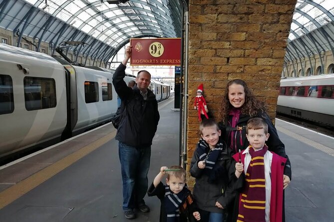 Harry Potters Magical Black Taxi Tour London - Leadenhall Market as Diagon Alley