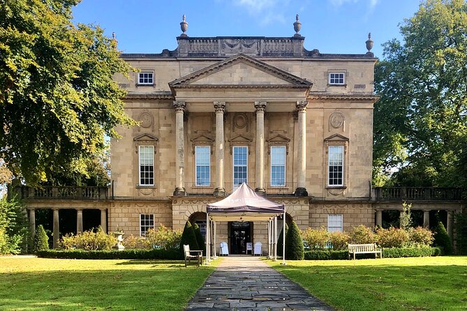 Headphoned Tour: Discover Bath & Bridgerton with Music - Theatre Royal and the easily missed side streets
