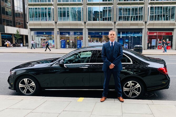 Heathrow Airport Taxi - Private Transfer to/from London - Heathrow arrivals without the taxi queue