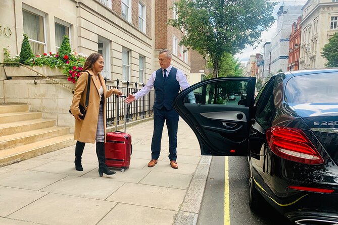 Heathrow Airport Taxi - Private Transfer to/from London - Who should book this Heathrow transfer?