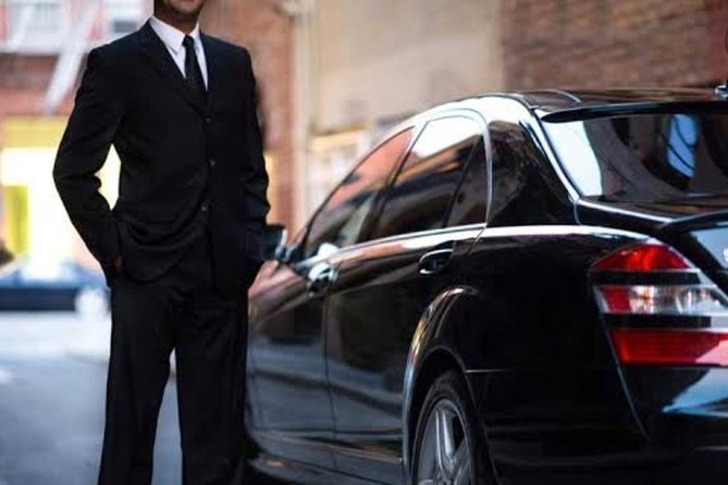 Heathrow London Airport Taxi Transfer To London Hotels - Luggage, accessibility, and who should book