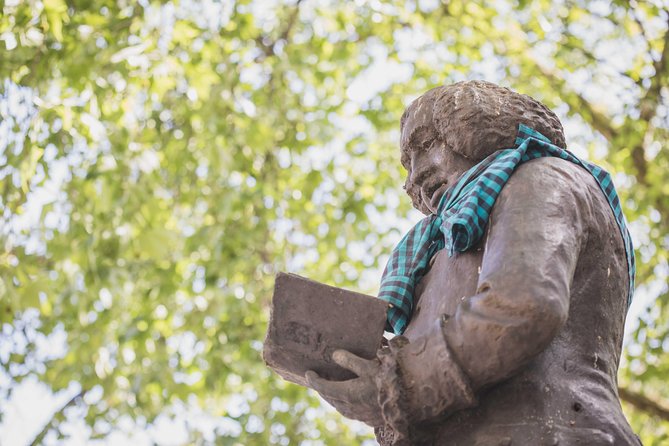 Hidden London Walking Tour - How strenuous is the 90-minute walk?