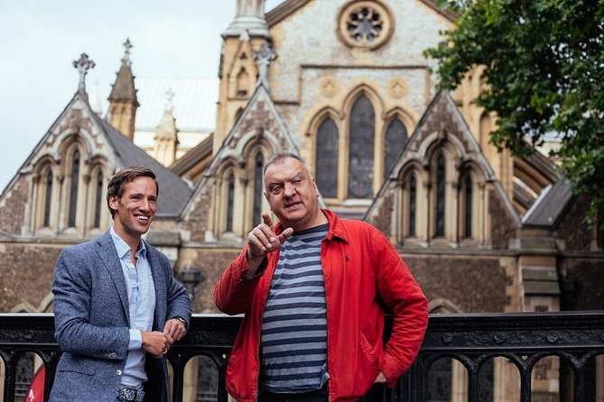 Highlights & Hidden Gems With Locals: Best of London Private Tour - What the guides do best