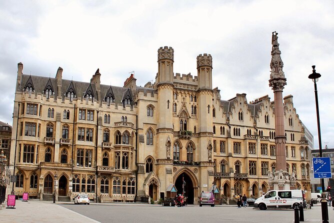 Highlights of London Full Day Private Guided Tour - Entering the Tower of London