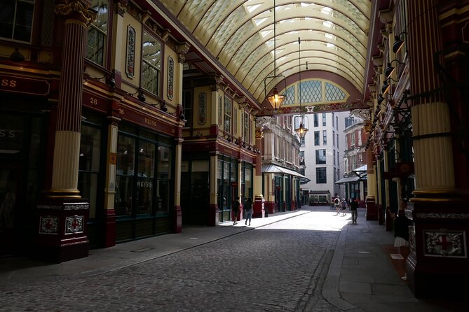 Highlights of Old London Town: Walking Tour of the Square Mile - Why the City of London works so well on foot