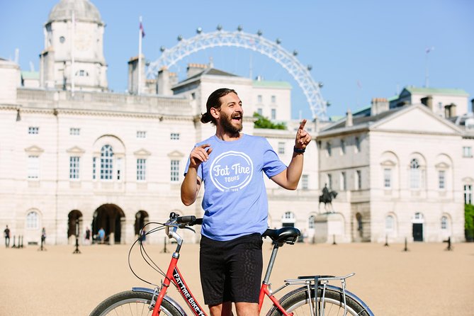 Highlights of Royal London Bike Tour including Hyde Park - Starting near the South Bank