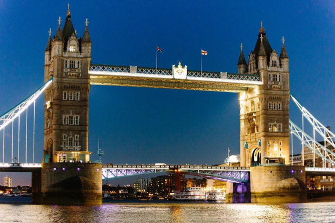 Highlights of Royal London Bike Tour with River Cruise Package - The Monument and the Tower of London