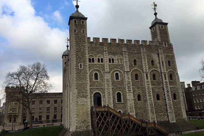 Historical City of London Private Sightseeing Day Tour - A full London orientation without changing trains