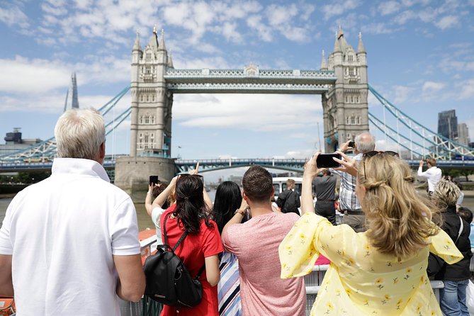 Hop-On Hop-Off Sightseeing River Cruise on the Thames - What the boat ride feels like
