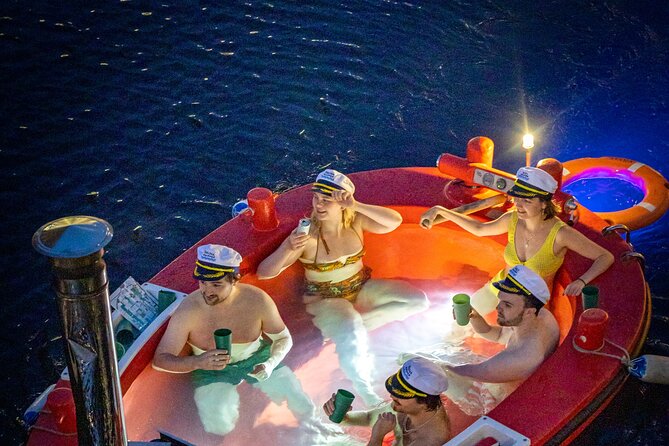 Hot Tub Boat Tour in London - London's most unique tour - The 75-minute hot tub cruise