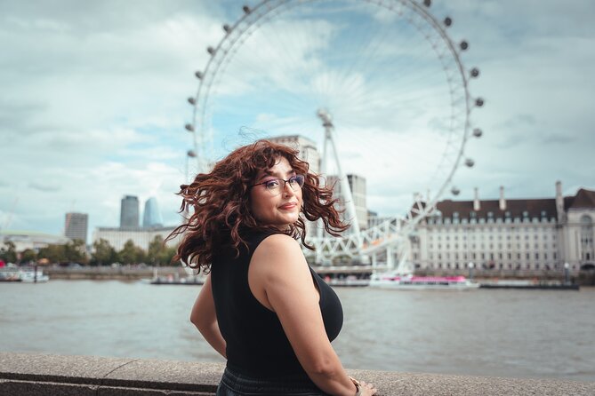 Iconic London Portraits Tour with Expert Local Photographer - Weather, timing, and practical limits