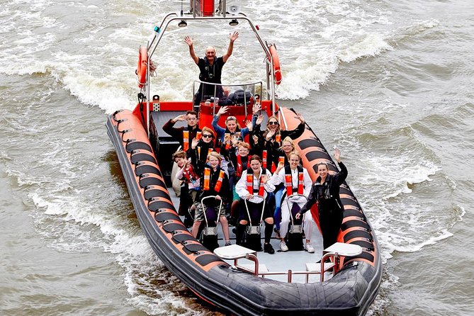Iconic Sights of London: High-Speed Boat Trip - Why this Thames ride works when time is tight