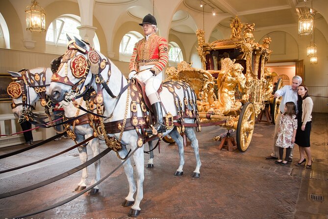 Inside Buckingham Palace State Rooms & Royal London Walking Tour - The Mall, royal processions, and Wellington Barracks