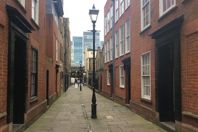 Jack the Ripper Private Day Time Walking Tour - Mary Kelly, Brick Lane Mosque, and Spitalfields