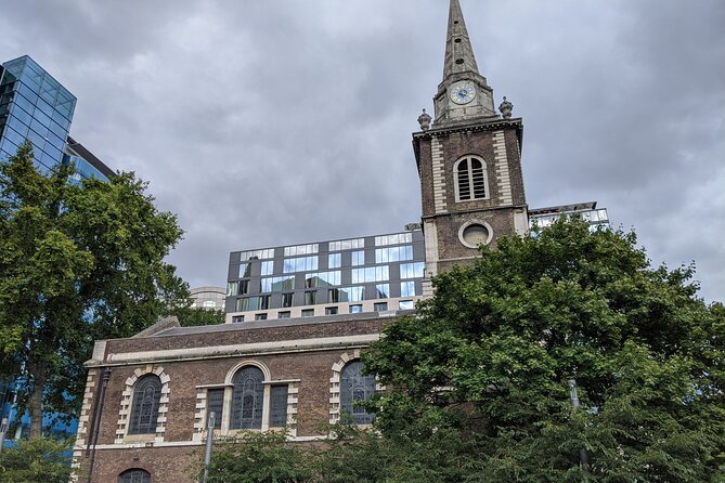 Jack the Ripper Tour in Spanish - Goulston Street and the unsolved case