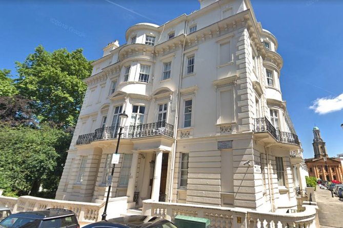 James Bond Private Tour - MI6, Bond’s Notting Hill home, and the first film locations