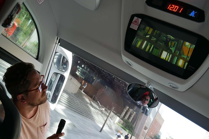 James Bond Small Group Mini Coach Tour of London - Who will enjoy this tour most?