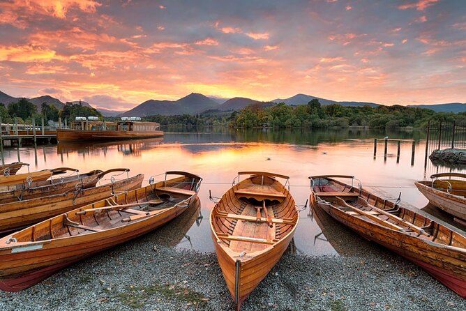 Lake District - Rail Tour from London with Cream Tea and Cruise - The guide can make or break the day