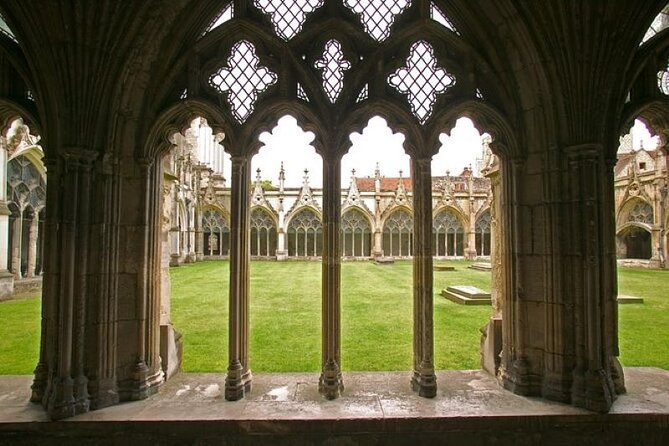 Leeds Castle Canterbury and Dover Private Tour from London - A full day from London to Kent and the Channel coast