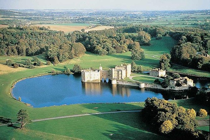 Leeds Castle, Canterbury and White Cliffs of Dover - Driver Guide - David, Fernando and the guide style