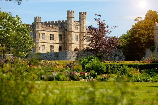 Leeds Castle, Canterbury Cathedral and Cliffs of Dover Day Trip - Leeds Castle: 90 minutes among queens and gardens