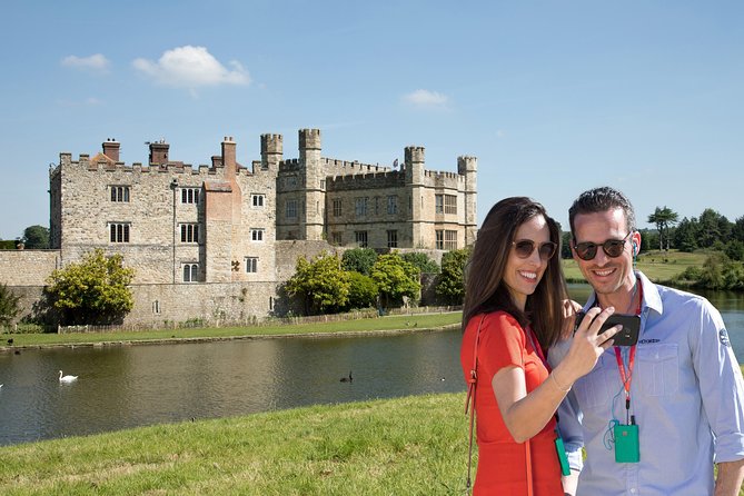 Leeds Castle, Canterbury Cathedral and Cliffs of Dover Day Trip - The coach ride and the rhythm of a 10-hour day