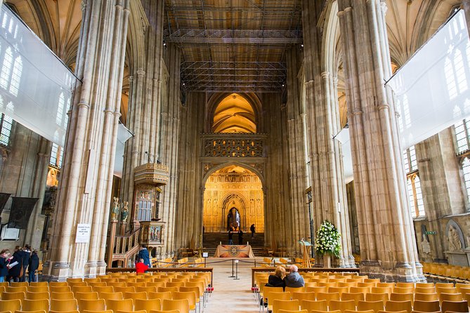 Leeds Castle, Cliffs of Dover and Canterbury Day Trip from London with Guided Cathedral Tour - Is the $145.63 price good value?