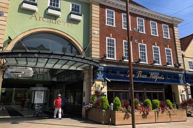 Letchworth Garden City: Self-Guided History Puzzle Walk - Broadway Gardens and Ebenezer Howard’s plan