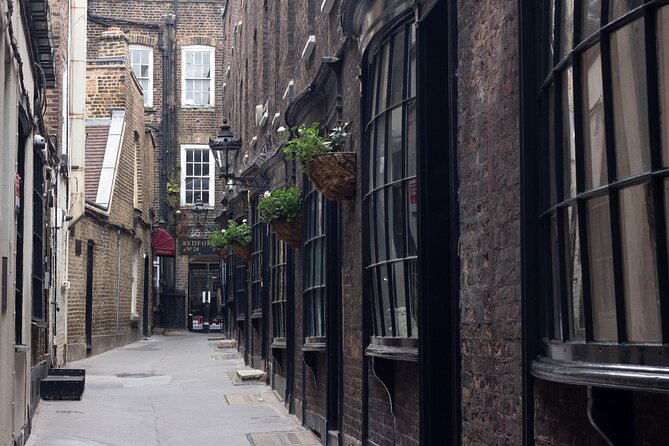 Lights, Camera, London: The Movie Locations Walking Tour - From Piccadilly lights to a secretive film set