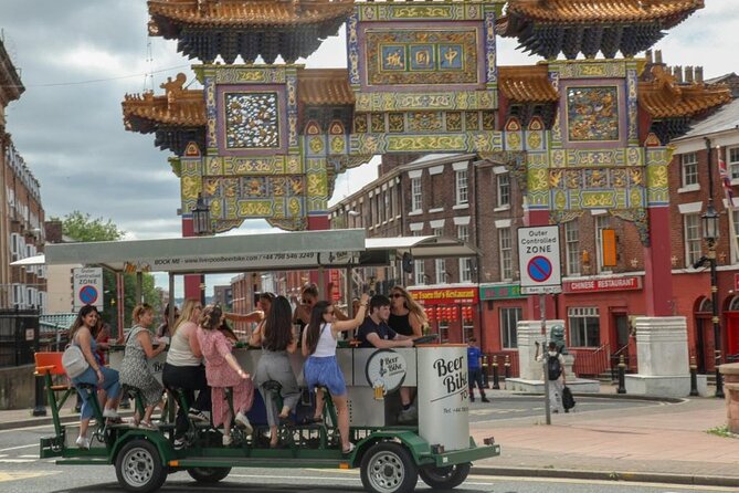 LIverpool beer or prosecco bike tour - The Human Side of the Experience