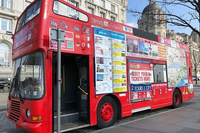 Liverpool: "Blue Route" - City & Beatles Tour - Mendips: John Lennon’s home from the bus