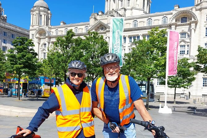 Liverpool City Centre Highlights Tour - Starting at Kings Dock and getting your bearings