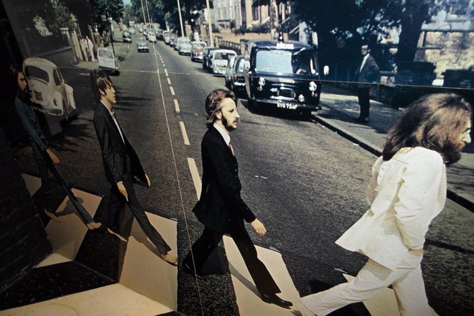Liverpool Legends: A Cultural & Historic Journey - Meeting the Beatles in bronze