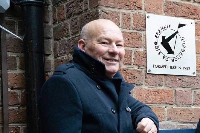 Liverpool Music Icons Tour with Nasher from Frankie Goes to Hollywood - Ending with a drink on Mathew Street