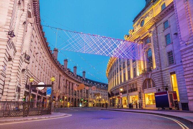 London Bespoke Black Cab Christmas Lights & Sights Private Tour - Key points to know before booking