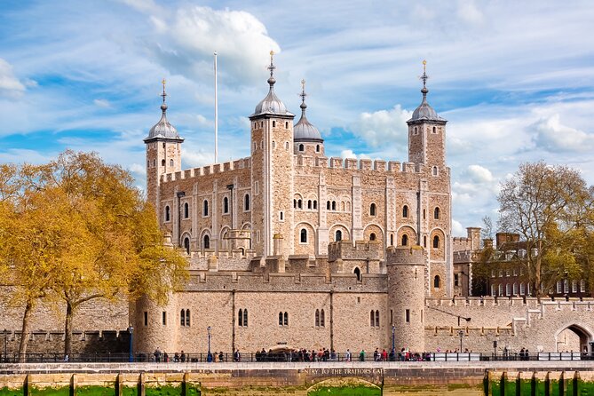 London Best of the City Fully Customized Guided Private Tour - Walking, Tube travel, or a private car