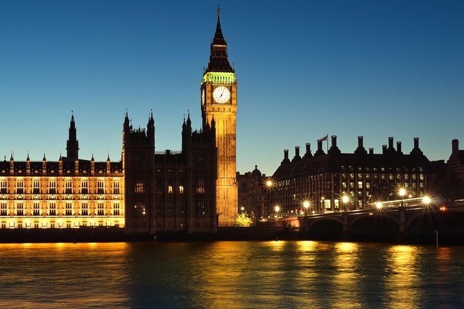London Big Bus Evening Sightseeing Tour by Open-Top Bus - Audio commentary, live guides, and language choices