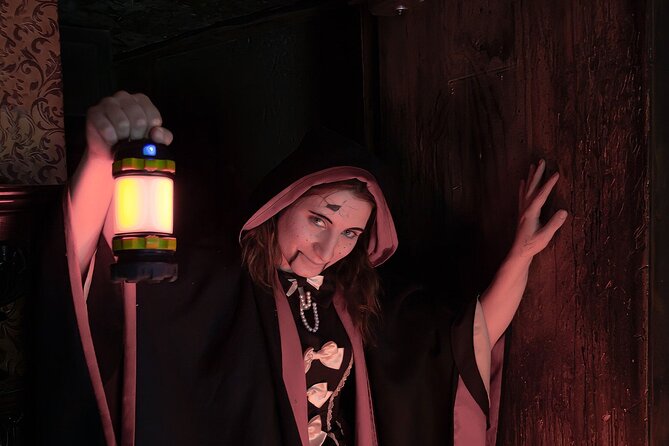 London Bridge Experience and Tombs - Guardian Angel for families with children