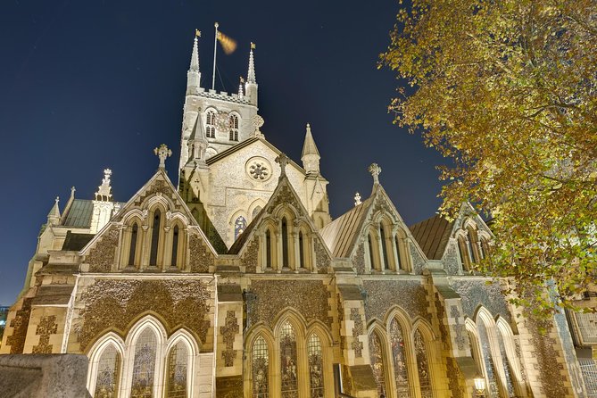 London Bridge Ghost Walking Tour - Meeting at London Bridge at 7:30 pm