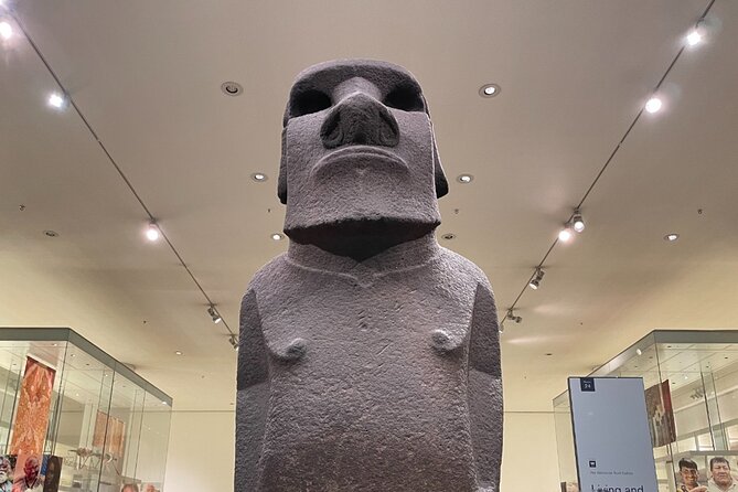 London: British Museum Audio Guide & Small Group Entry - Finding the VoxCity Host at Russell Square