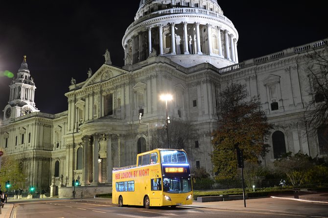 London by Night Sightseeing Tour - Open Top Bus - Tower Bridge and golden views over the Thames