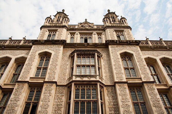 London Charles Dickens Puzzle Questo and Self-Guided Tour - What the puzzle format adds