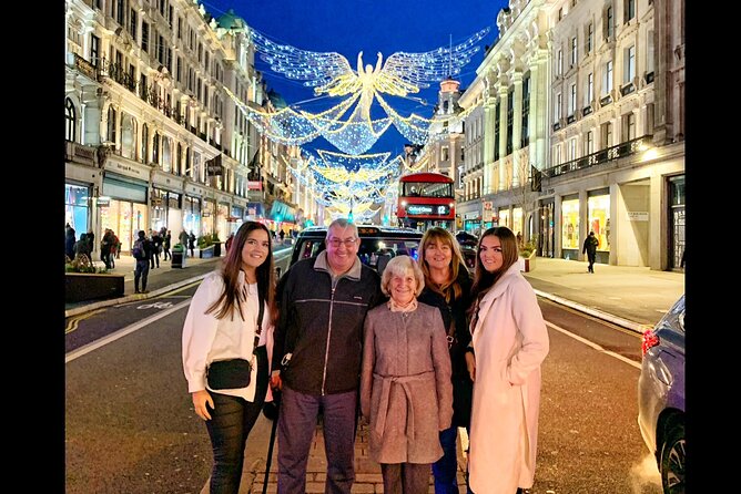 London Christmas Lights Guided Tour by Cab - Westminster links royal London with Parliament