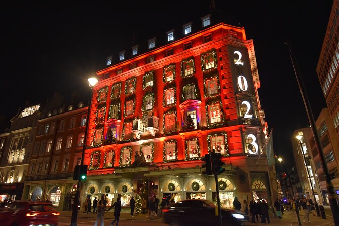 London Christmas Lights Private Walking Tour - A private look at London after dark