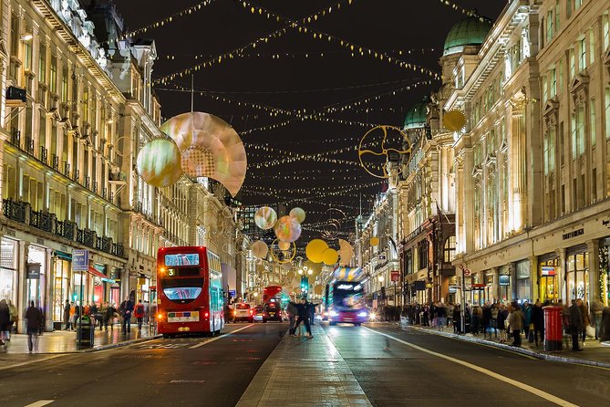 London Christmas Lights Tour by Vintage Double-Decker Bus - A festive ride through central London