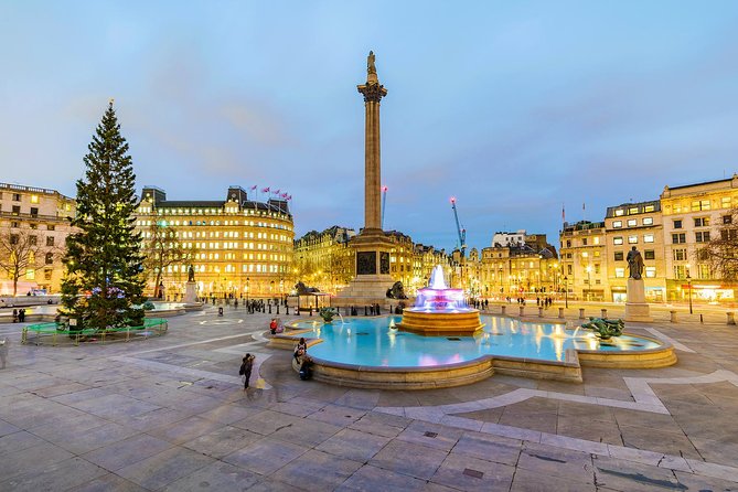 London Christmas Lights Tour by Vintage Double-Decker Bus - What the vintage bus is really like in winter
